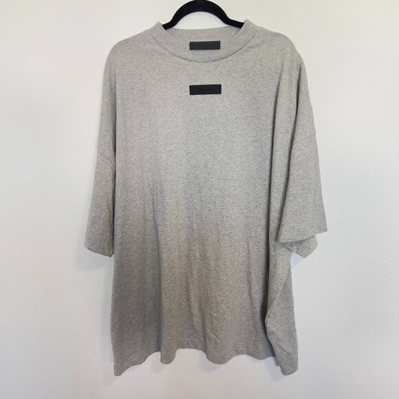 Essential Fear of God Short Sleeve Grey Oversized Tee Size XL - Picture 1 of 5